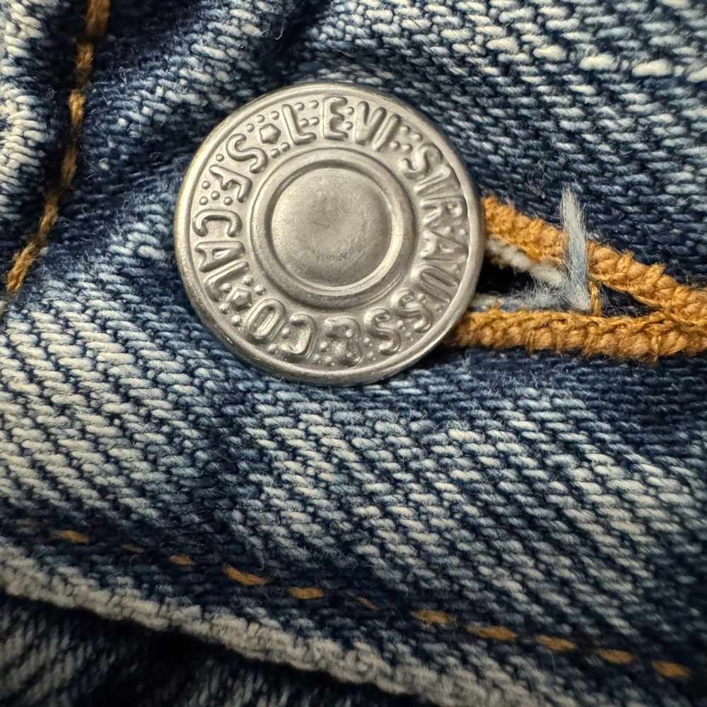 Vintage Men’s Levi’s 550‎ Relaxed Fit Size 36x29 2002 Medium Wash Denim Jeans - Picture 4 of 12